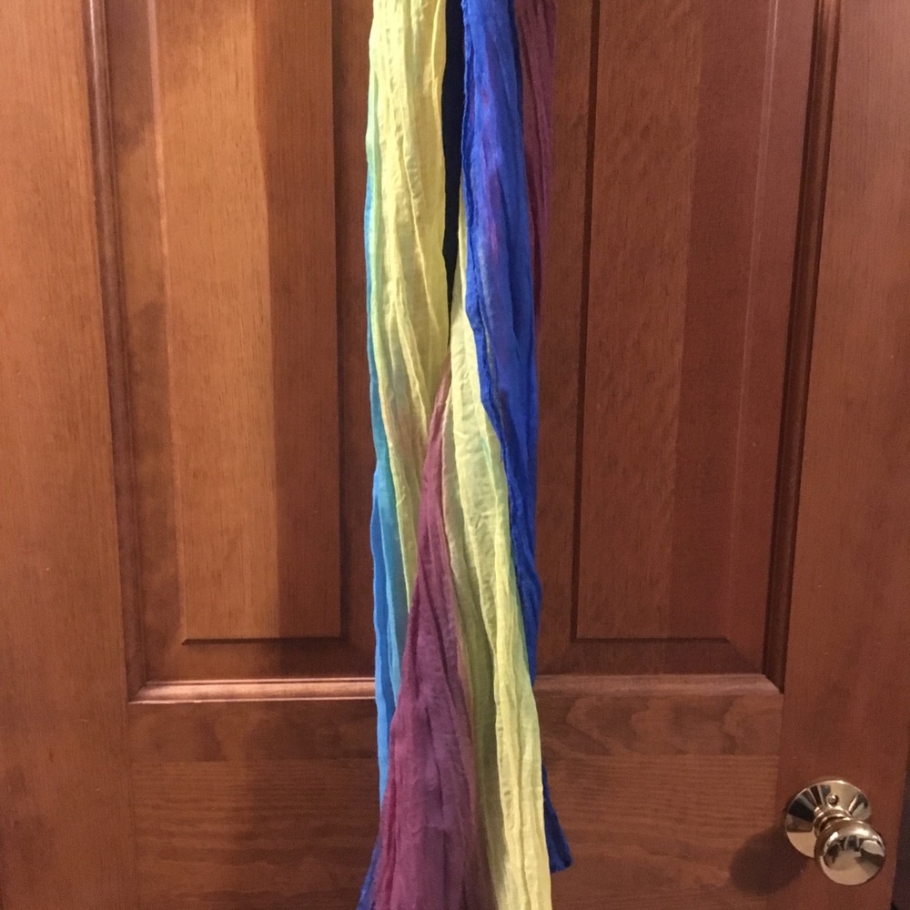 Scarf - Picture 3 of 5